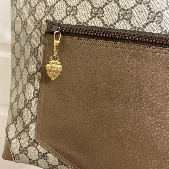 EUC Extremely Rare Vintage Large GUCCI GG Monogram Tote With Red & Green Straps